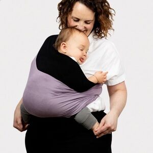 Zoberlo Black and Purple Mama's Bonding Comforter Carrier